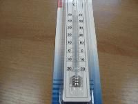 Teplom�r pokoj. 2058 b�l� d�.