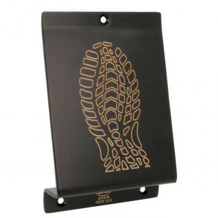 AMiG plech okopn� na dve�e nerez �ern�