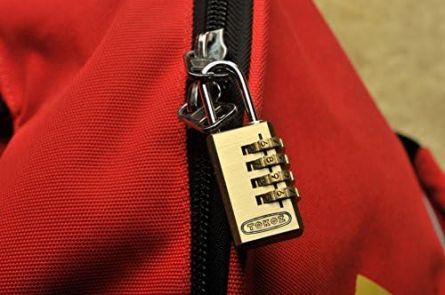 Visac� z�mek 20/4 DELTA 4-k�dov� SKIN