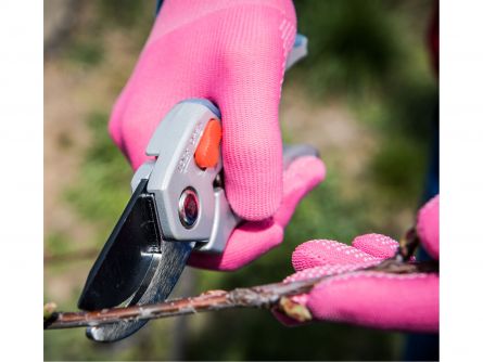 N��ky zahradnick� s rohat. p�evodem,205mm,SK5