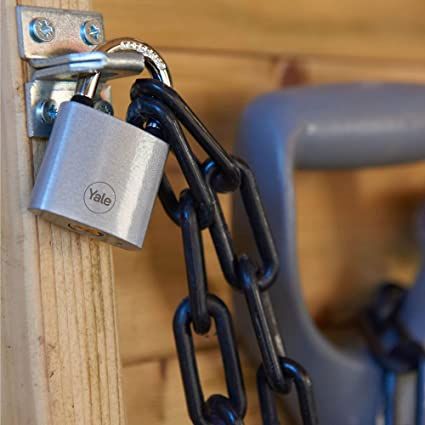 YALE visac� z�mek Y111S/38/121/1