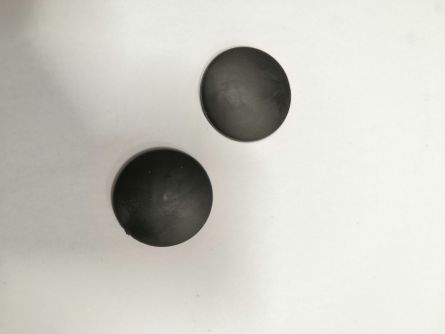 Tlumi� n�razu dv.Kub�no �ern�