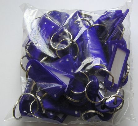 Visa�ka mal� kr.modr� tmav �50