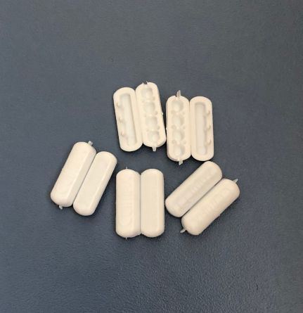 �aluzie - spojka �et�zku plast b�l� �5