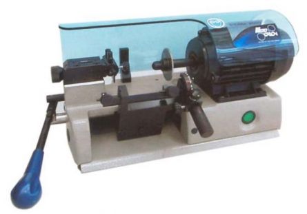 SIERRA 2000 - speci�ln� kl��e FORD