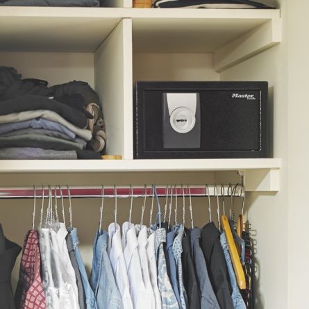 ML Trezor s 2 kl��i X031ML