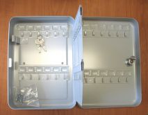 V�ce informac� o v�robku Schr�nka na  40 kl��� T81 200x160x80