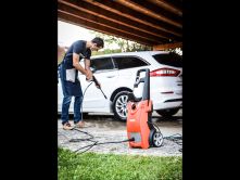 �isti� vysokotlak� se samonas�v�n�m vody