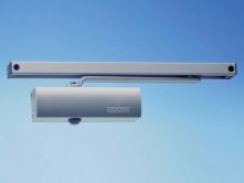 V�ce informac� o v�robku Zav�ra� GEZE TS1500G st��brn�